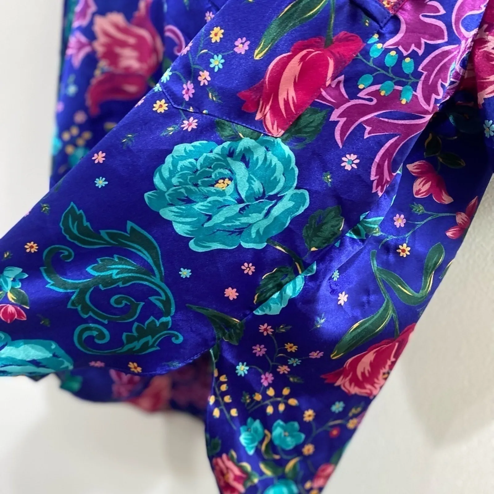 VTG 90s Floral Satin Pajama Top Size S Silky Boxy Button Blouse Boho Blue - Image 7