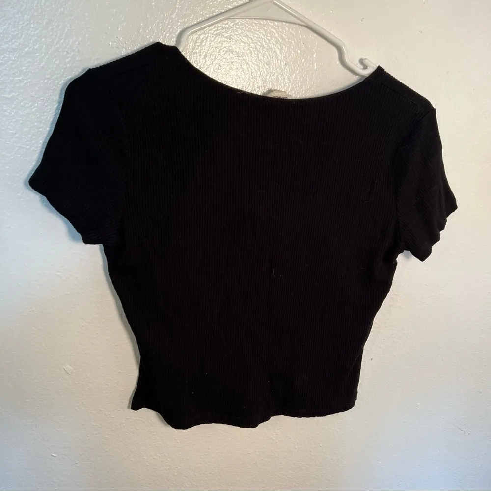 Garage Ribbed Crop Top Black Bow Cut Out - Image 5