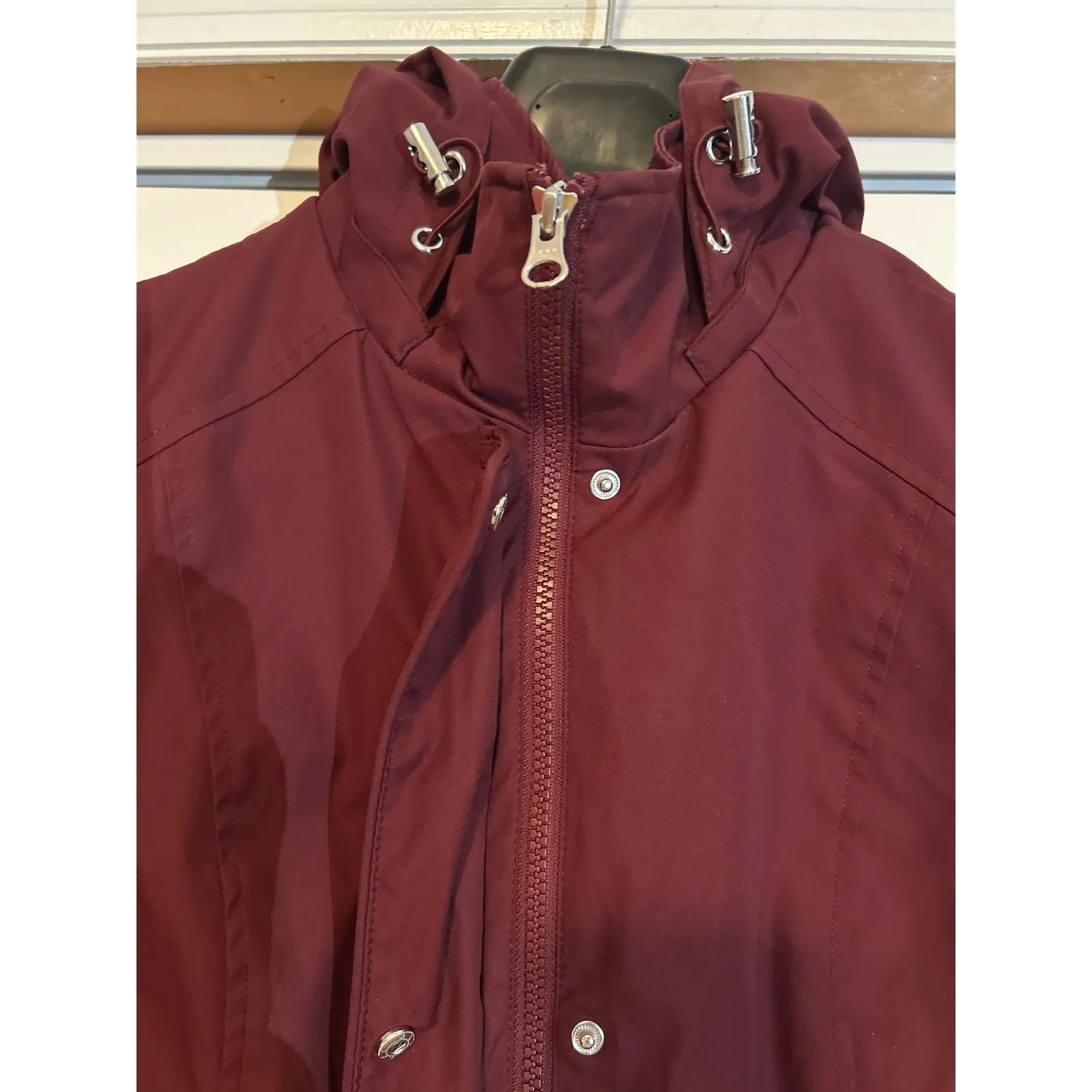 Lands End Burgundy Waterproof Hooded Anorak Jacket Women's Medium - Image 3