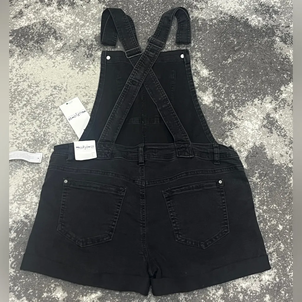 WallFlower InstaStretch black denim overall shorts Size Large - Image 2