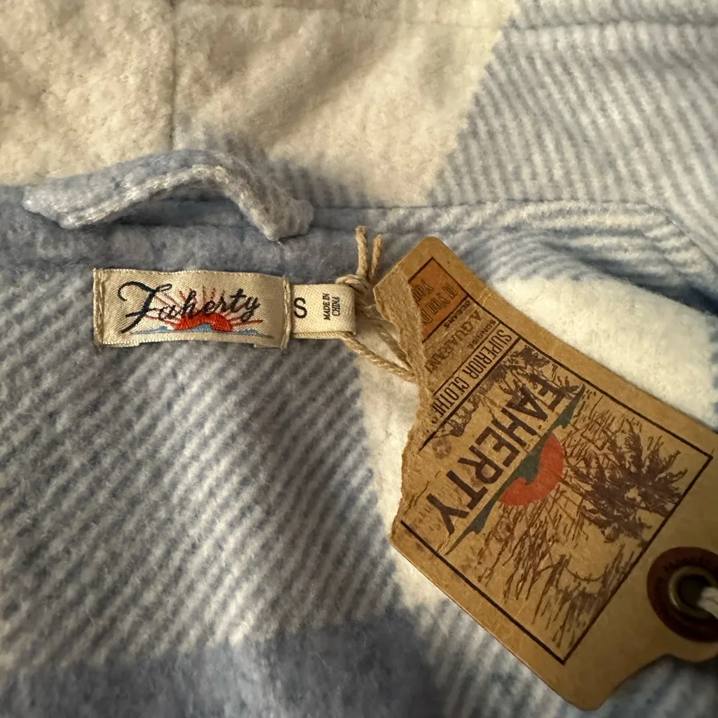 NWT Faherty Plaid Knit Sweater Coat Size S - Image 4