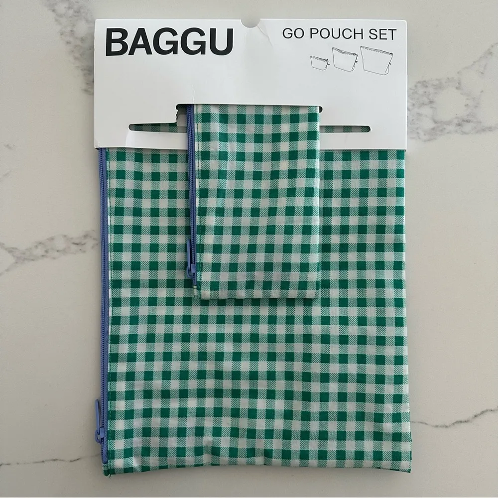 NWT BAGGU Go Pouch Set of Two in Large and Small Size Green and White Gingham - Image 7