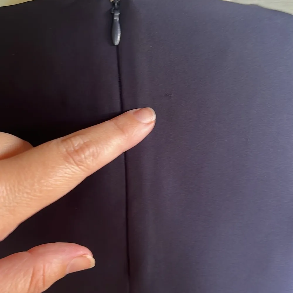 Giorgio Armani Parfums Employee Uniform 3/4 Sleeve Blouse - Image 6