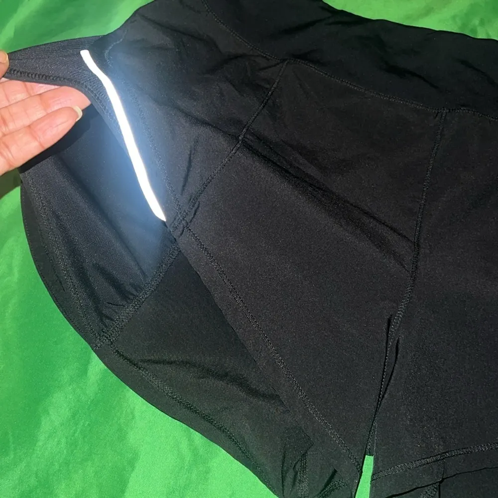 Zyia Black Women's Active Shorts size XL - Image 3