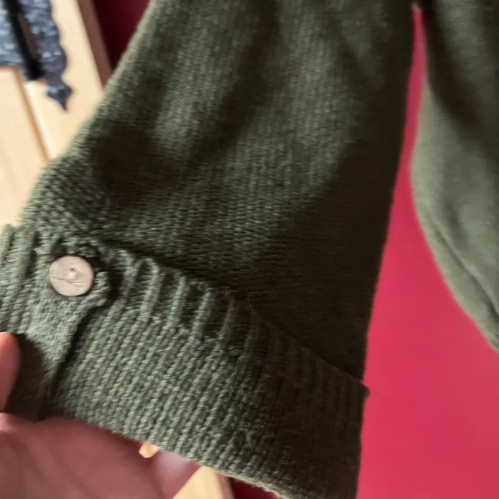 White Birch Crop sweater - Image 2