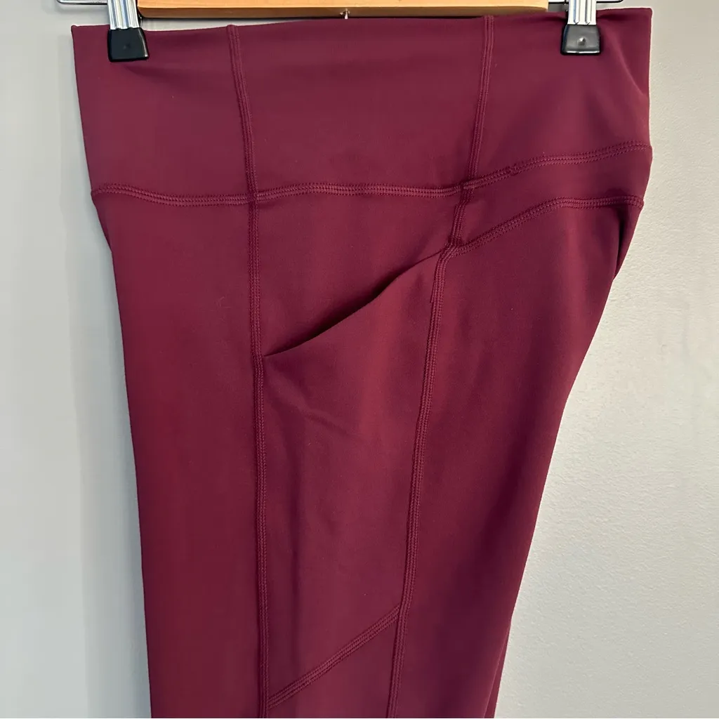 Fabletics Oasis PureLuxe High-Waisted Legging 7/8 Small Merlot NWT - Image 3
