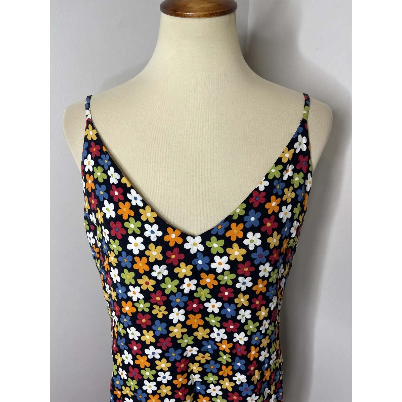 Reformation  Marlowe‎ Dress in Multi Floral Medium M - Image 5