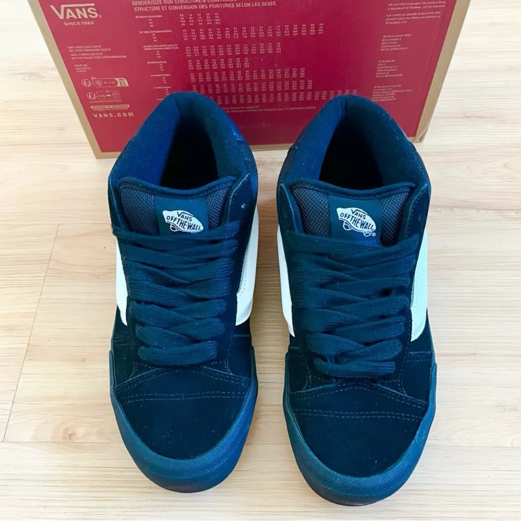 Vans KNU MID UNISEX - Skate shoes
Women 10.0 US Mens 8.5 US - Image 3