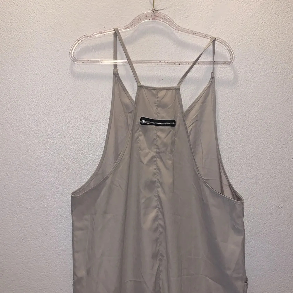 Beige Hot Shot Onesie Kelp Moss Jumpsuit Romper Size L - Image 6