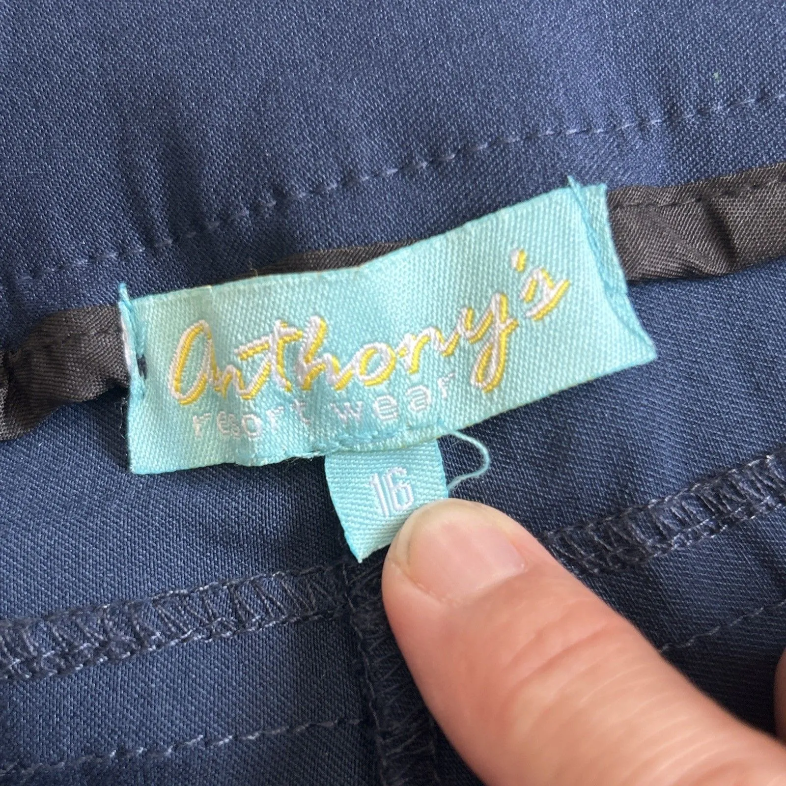 Anthony's Resort Wear Shorts Womens 16 Navy Blue Golf Tennis Pickleball Stretch - Image 3