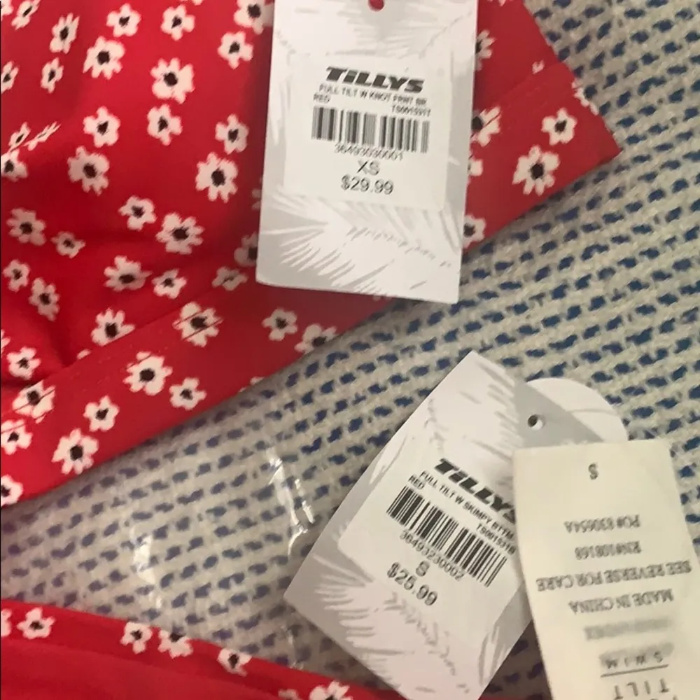 Full Tilt  2 piece - Image 4