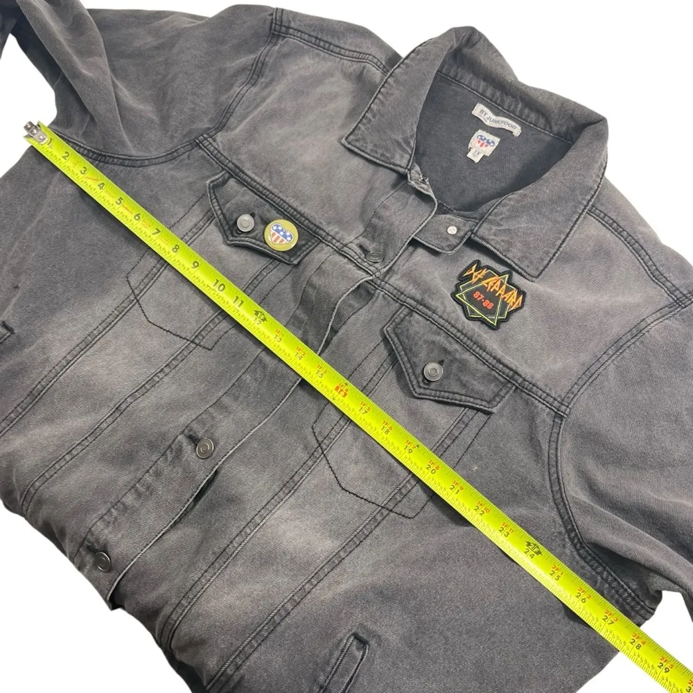 Junk Food DEF LEPPARD Patchwork Distressed Graphic Rock Band Jean Jacket Gray Size 1X - Image 11