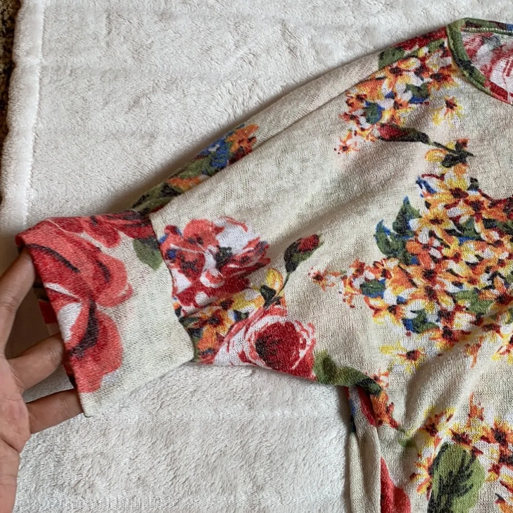 Sweet Claire  Floral Top - Image 3