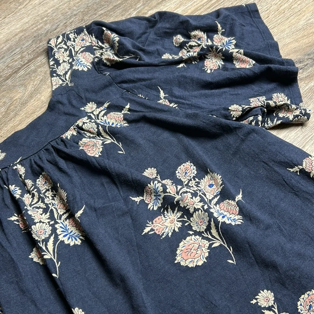 🌿 Lucky Brand Navy Floral Top – Size XXL - Image 11