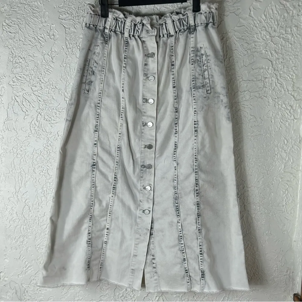 Wash Lab | Sally Button Front Skirt Grey Wash Midi Denim Size 31 Gray - Image 7