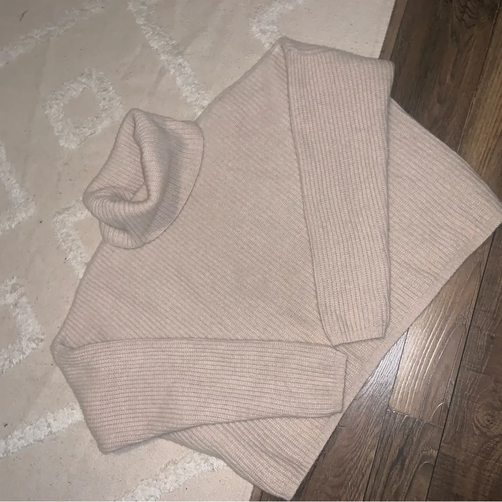 Madewell cashmere sweater  L $200 boho casual knit fall  classic turtleneck - Image 6