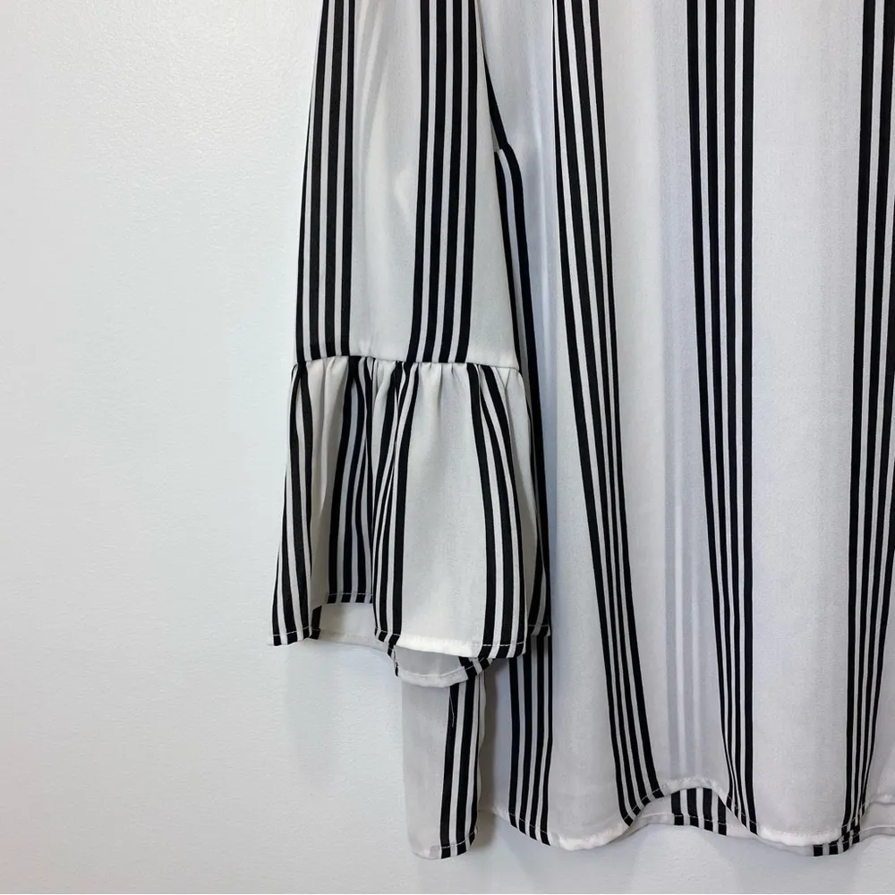 Dressy striped shirt with bell sleeves - Image 6