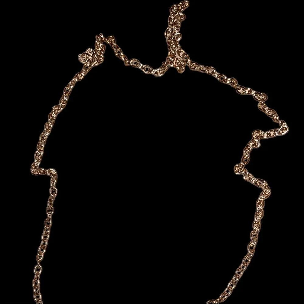 Gianni Bini silver sequined evening purse with shoulder chain strap - Image 4