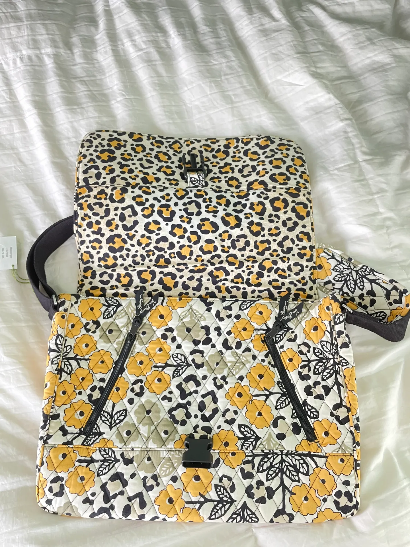 Go Wild Messenger Bag - Image 2