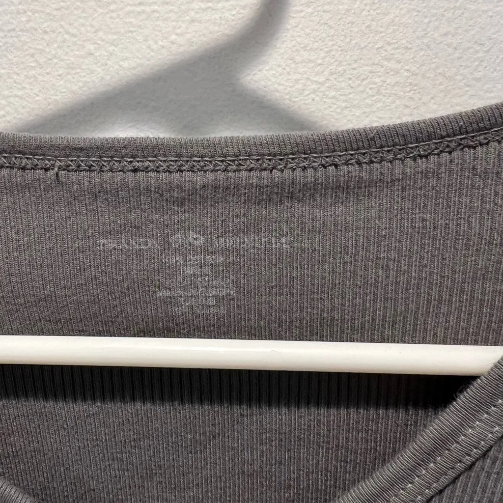 Long sleeve V-neck Brandy top - Image 2