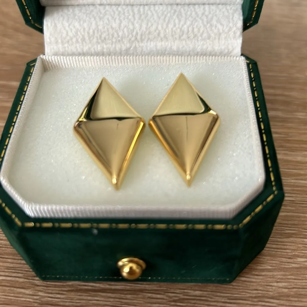 Imber earring set Gold - Image 2