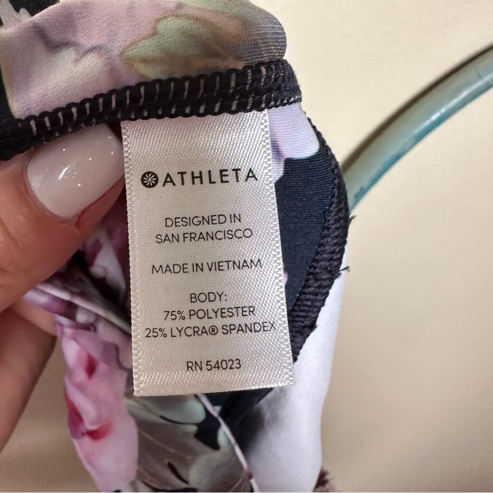 Athleta Run Free Pink Black Floral 7/8 Leggings Running Yoga Sz M - Image 7