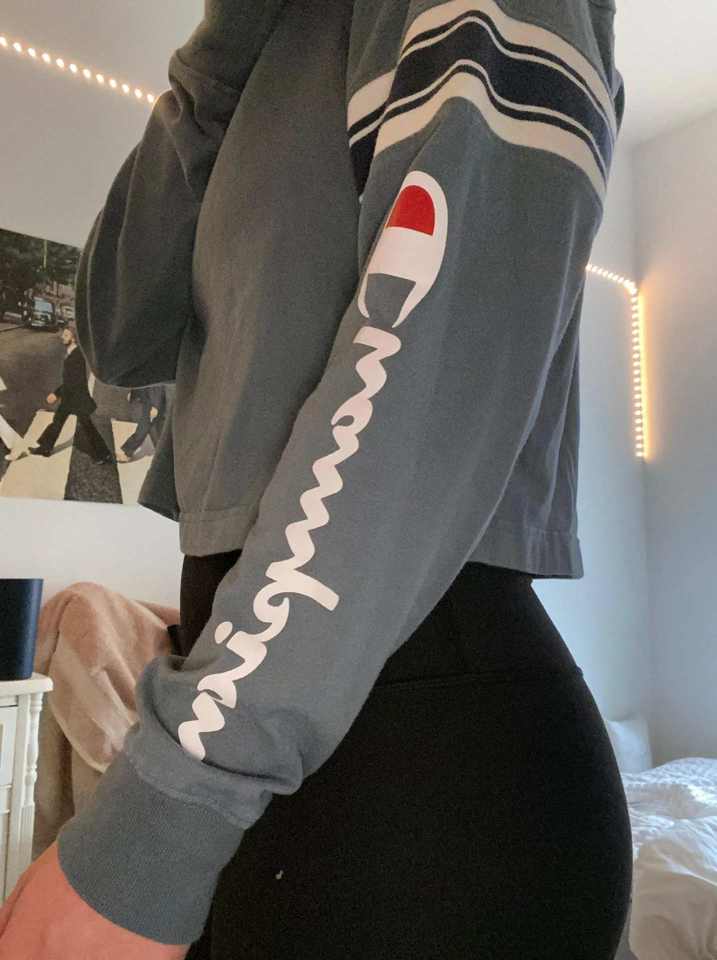 Champion Cropped Long Sleeve Tee - Image 2