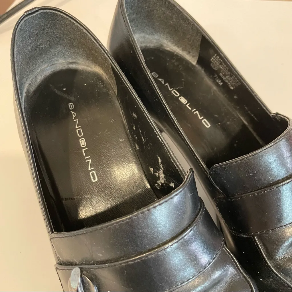 Bandolino Women's 7.5 M Vintage Y2K Black Leather Buckle Square Toe Pumps Heels - Image 2