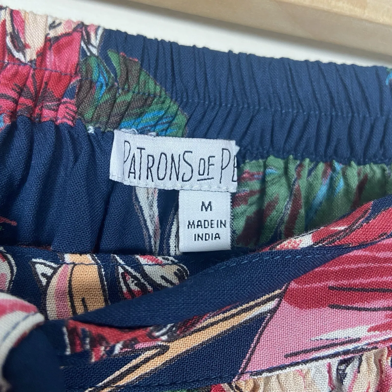 Patrons Of Peace Maxi Skirt Sz M High Double Slit Navy Floral Hawaiian Tropical - Image 4