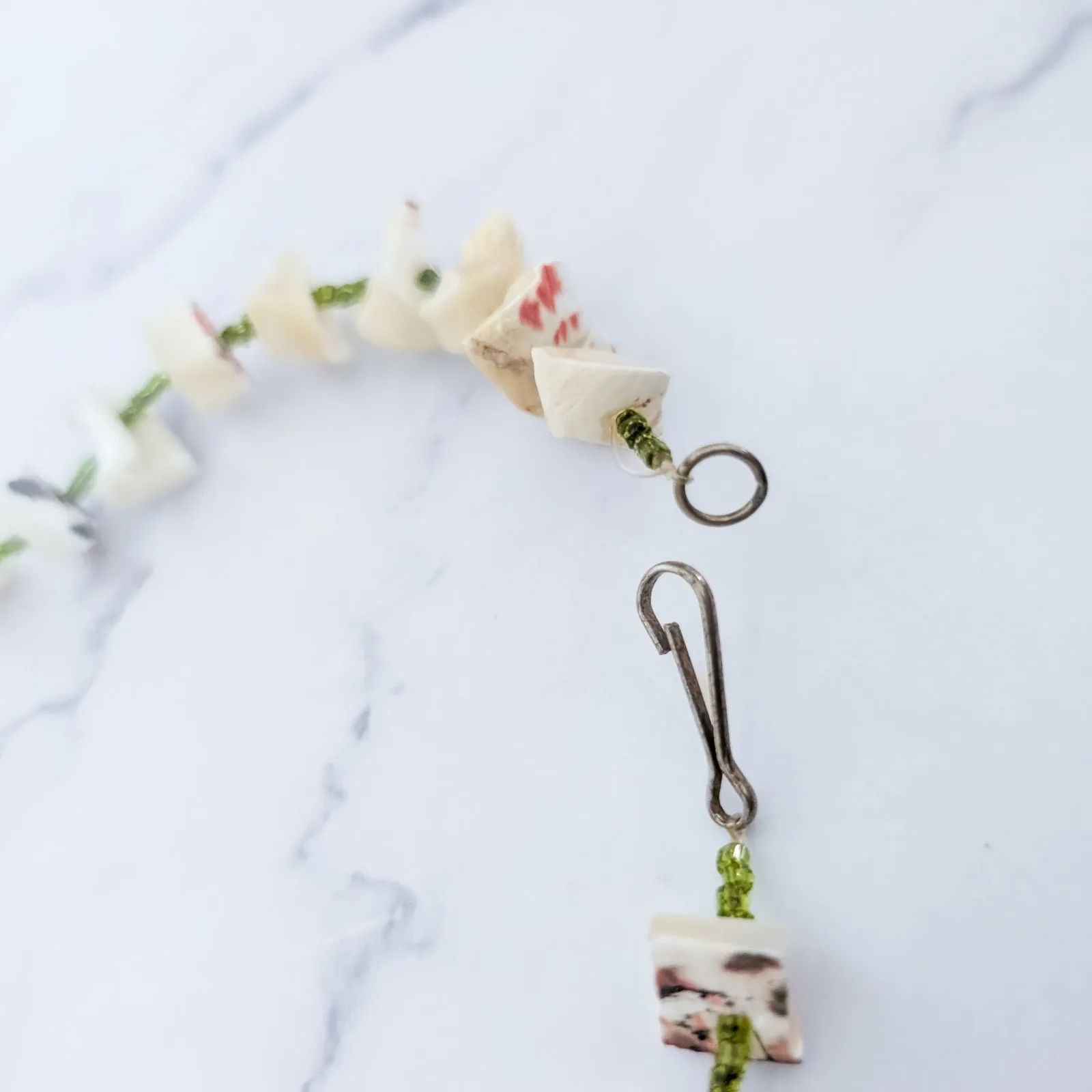 Vintage Necklace Long Mother of Pearl Chip Necklace - Image 6