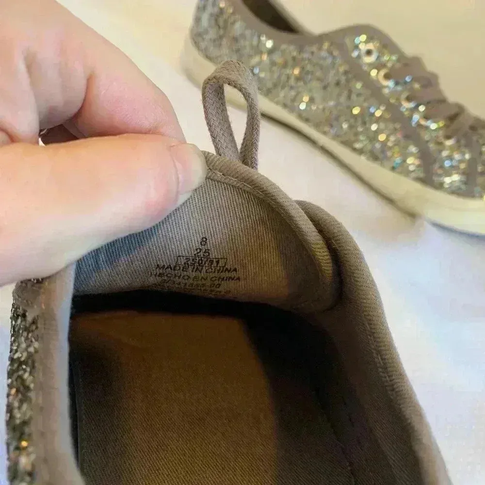 Old Navy Women’s Size 8 Silver Sparkle Glitter Covered Sneakers Tennis Shoes - Image 7