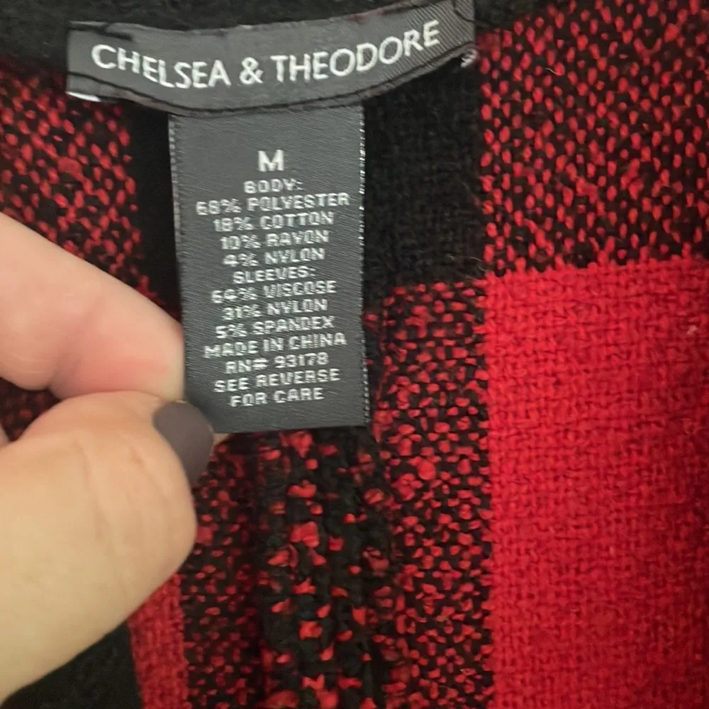 Chelsea & Theodore, black and red gingham Size M - Image 2