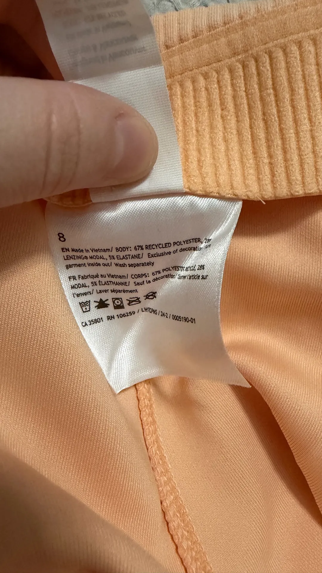 Lululemon Softstreme Shorts Ribbed 2" - Image 6