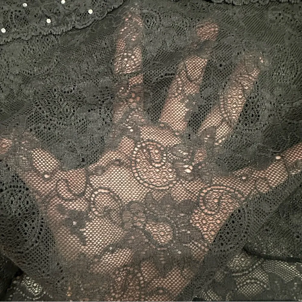 Victoria’s Secret vintage Y2K lace cami with rhinestones - Image 7