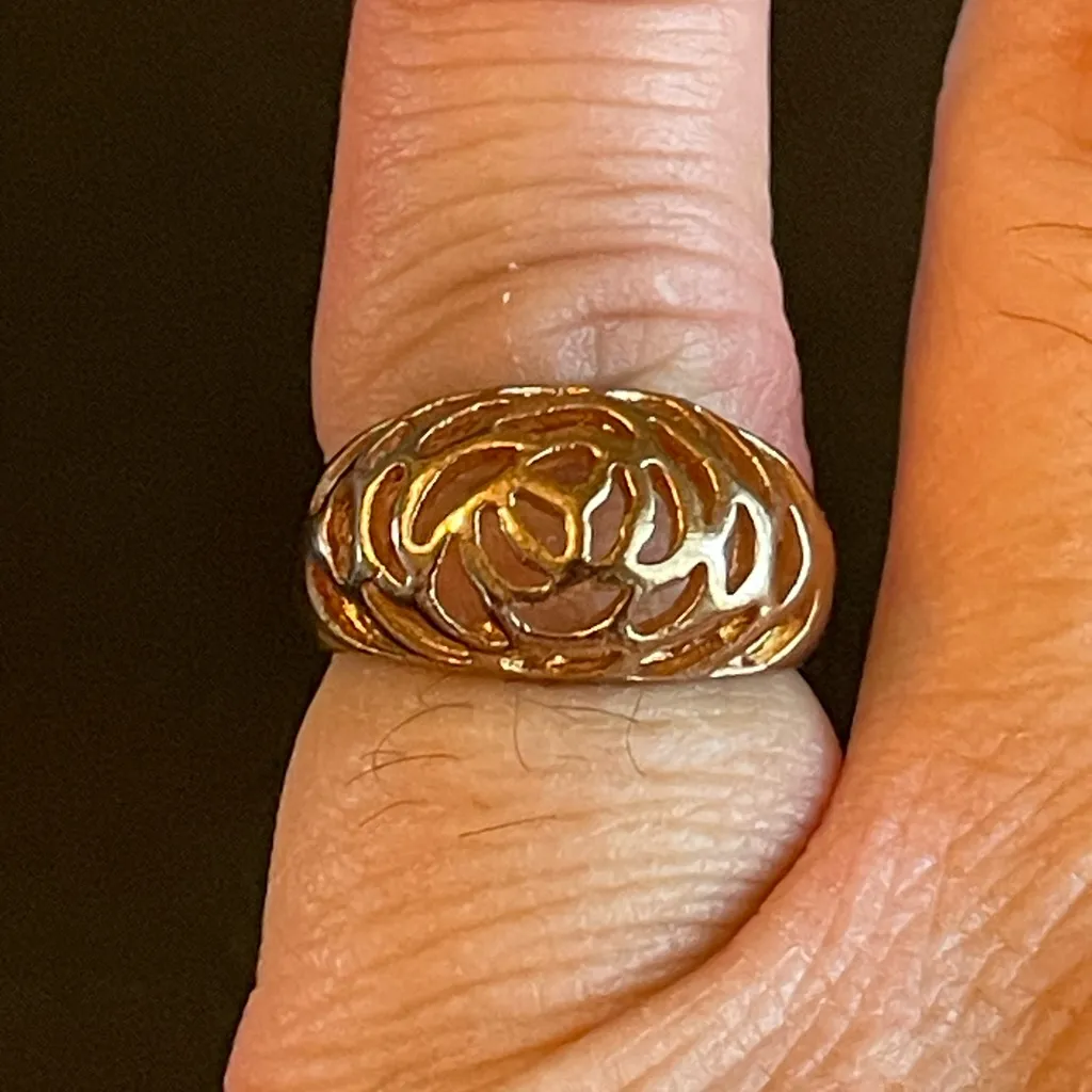 Rose flower rose gold plated ring size 5.25 - Image 9