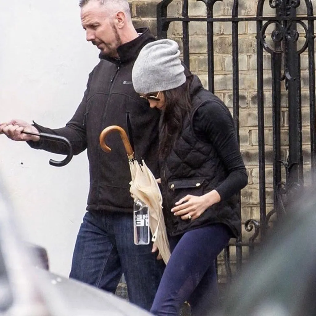 J.Crew quilted excursion puffer vest black XS NEW - Image 3