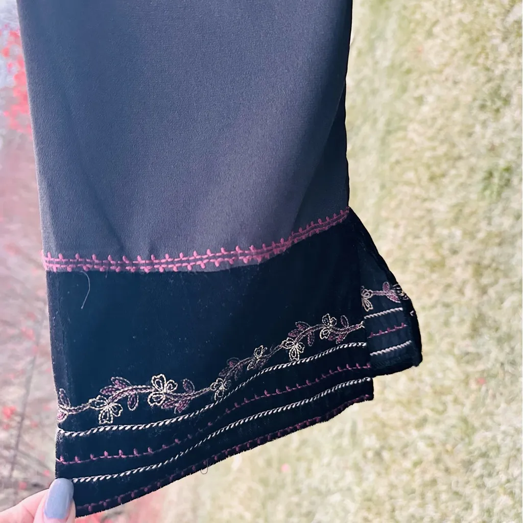 NWT Democracy Velvet Embroidered Button Up Blouse - Image 11