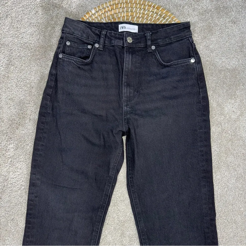 Zara Split Hem Slim Jeans Black High-Rise Full Length Straight Leg Size 6 - Image 6