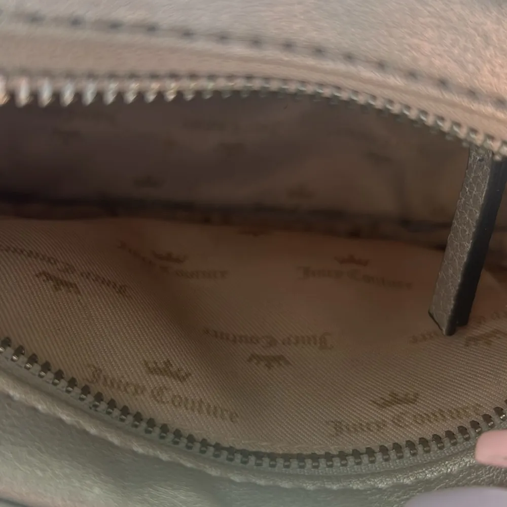 Juicy Couture Namesake Silver Bag - Image 5