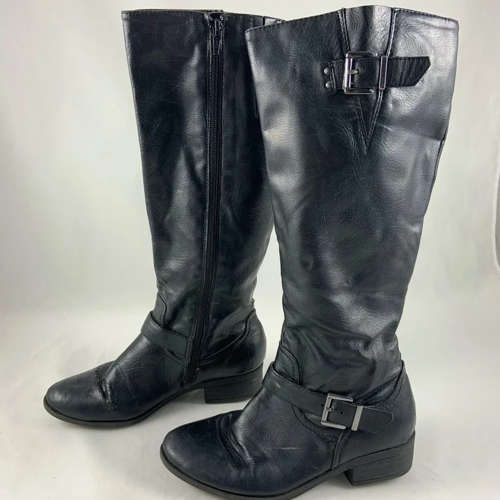 7.5M Croft & Barrow black buckle Zip up Boot - Image 3
