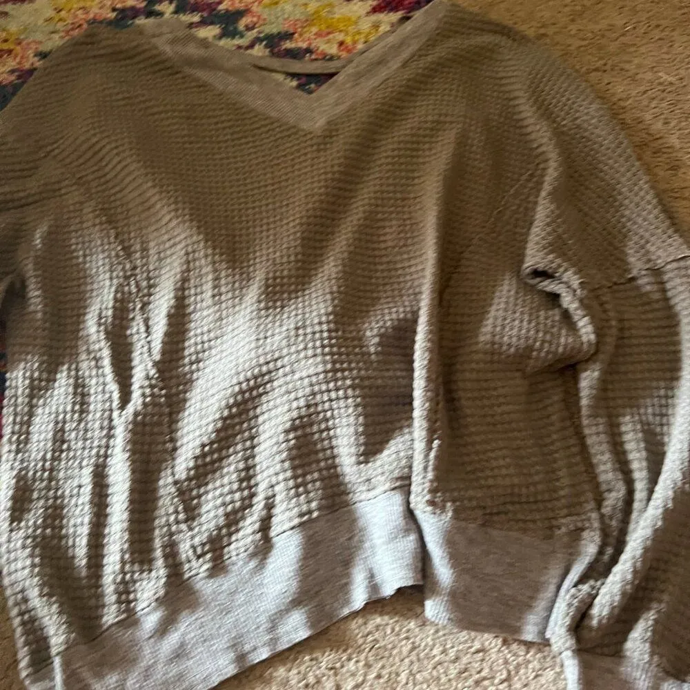 Hudson grey small sweater top - Image 6