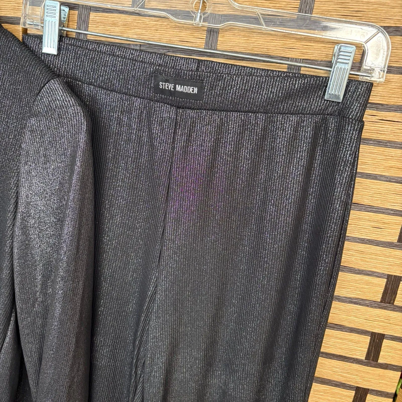 Steve Madden Black Shimmer Pajama Set Size Small‎ - Image 4