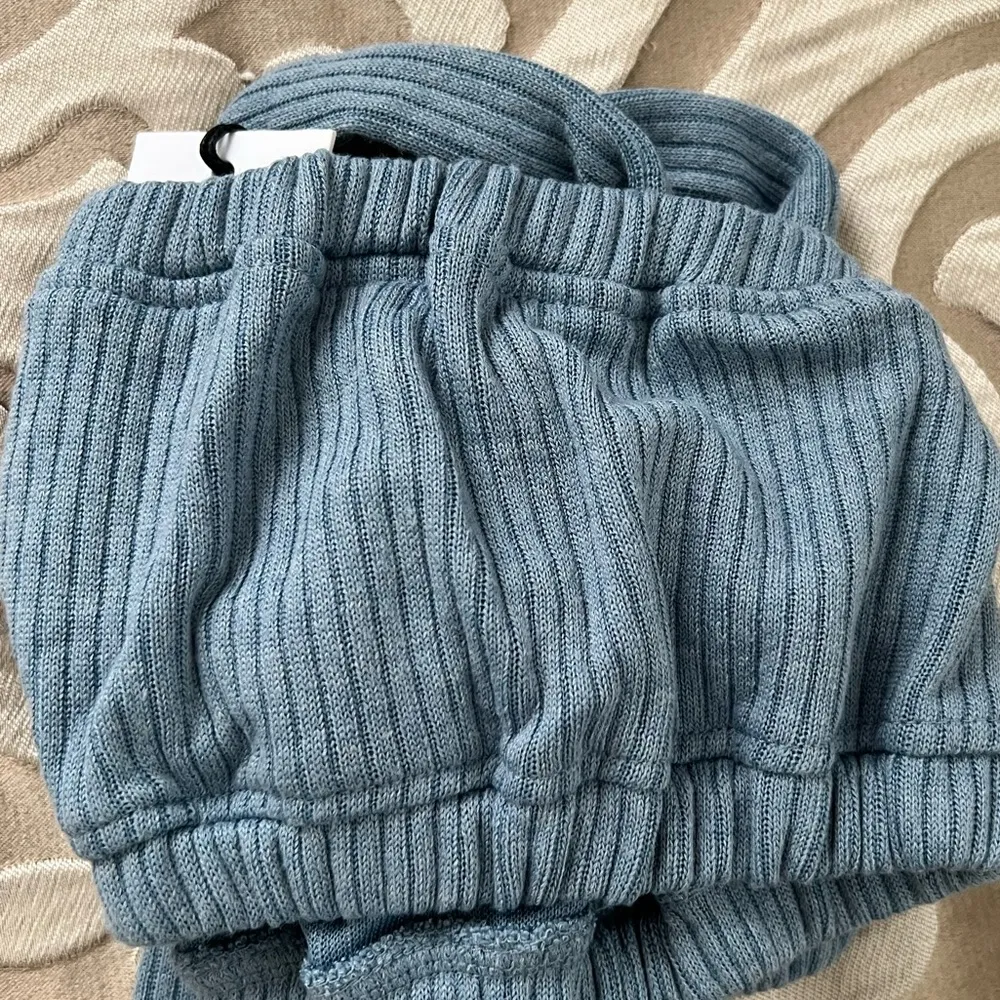 WeWoreWhat Halter Bra Top in Storm Size Medium, ribbed knit fabric & elastic - Image 9