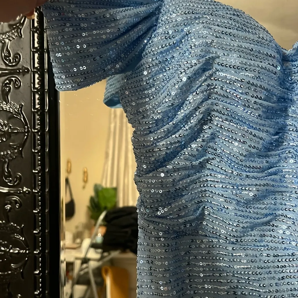 Blue Strapless Ruched Gown with Slit for Prom Size 2 - Image 5