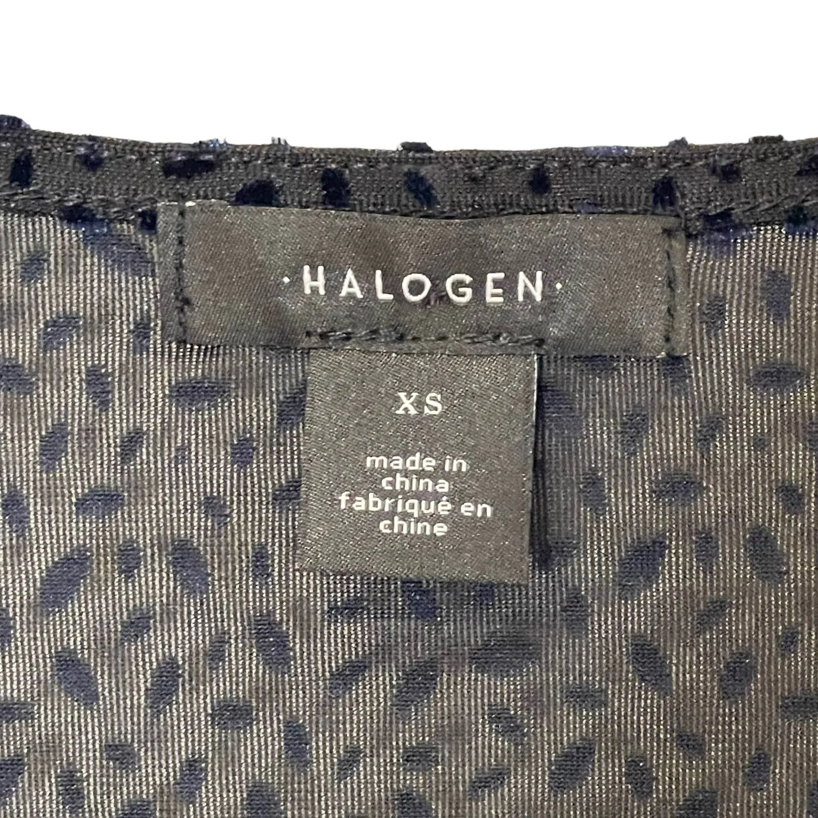 Halogen Women Size XS Flocked Oval Blue‎ Peplum Sleeveless Top Deep V-Neck NWT - Image 6