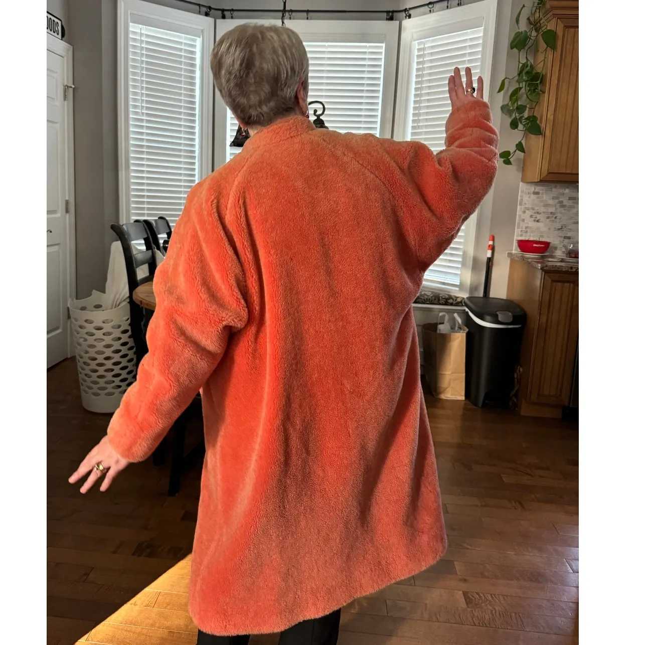 Vintage 60's Ranelagh Selfridges Mono London orange faux fur open front coat XL - Image 13