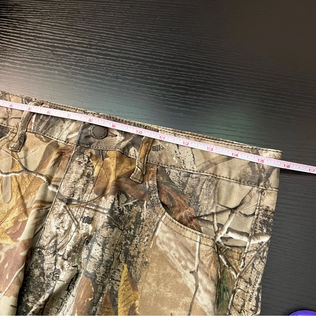 Realtree Women’s Camo Pants 8 - Image 8