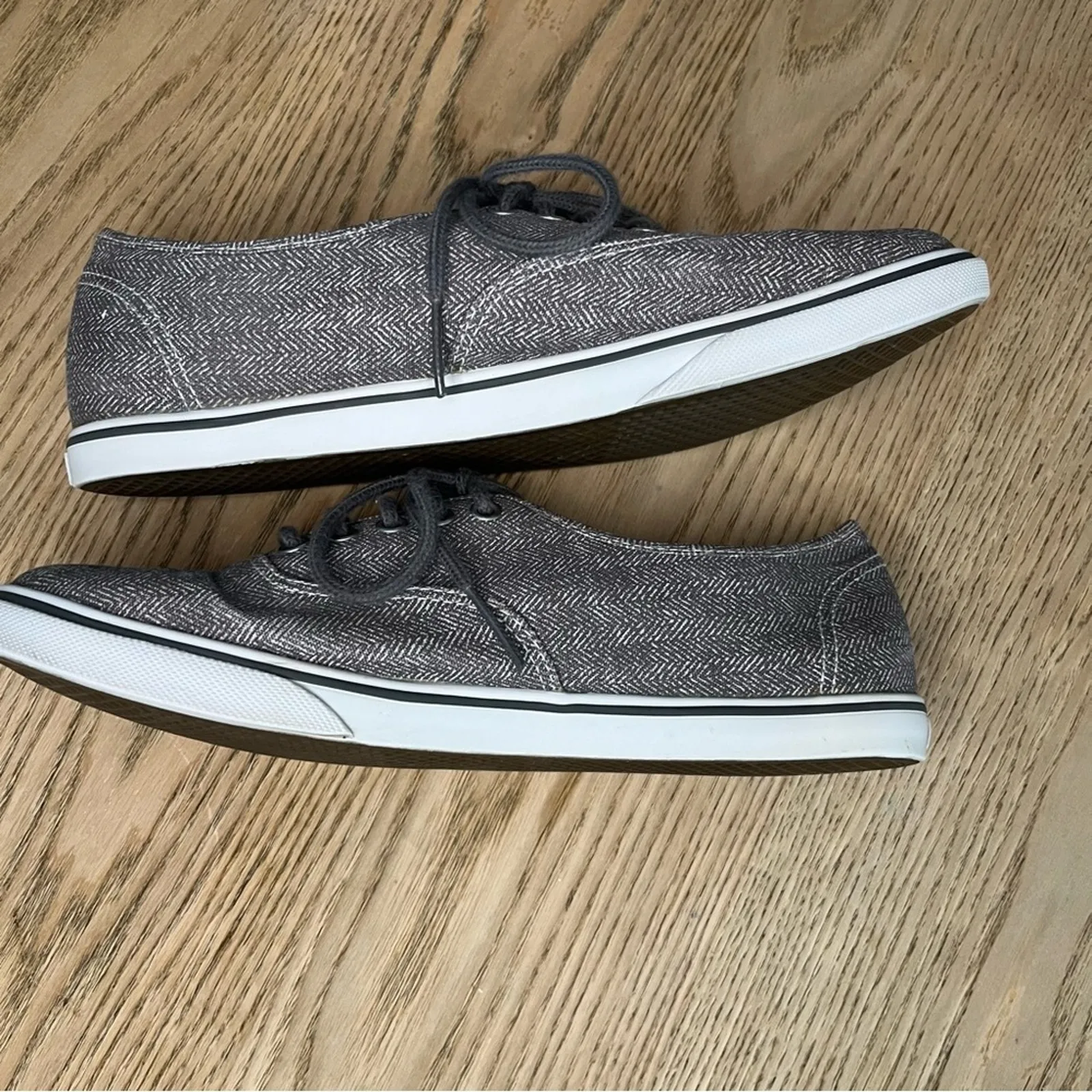 Vans Classic Old Skool Low Cut Lace Up Sneakers Herringbone Gray M 7/ W 8.5 - Image 7