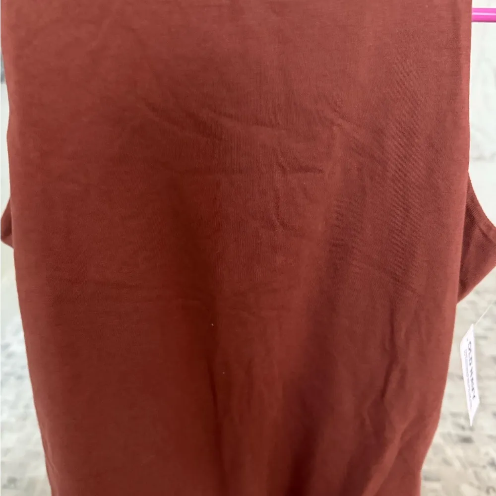 Old navy bodysuit - Image 2