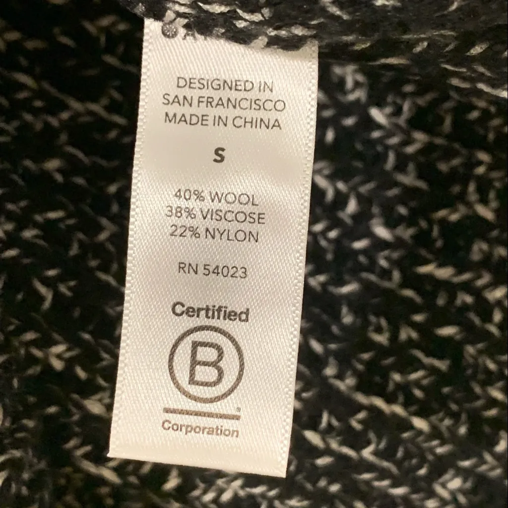 Athleta Sierra Crew Sweater, Black Marl, Size S, NWT - Image 15